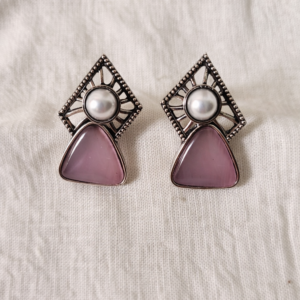 pearl geometric silver studs 1181