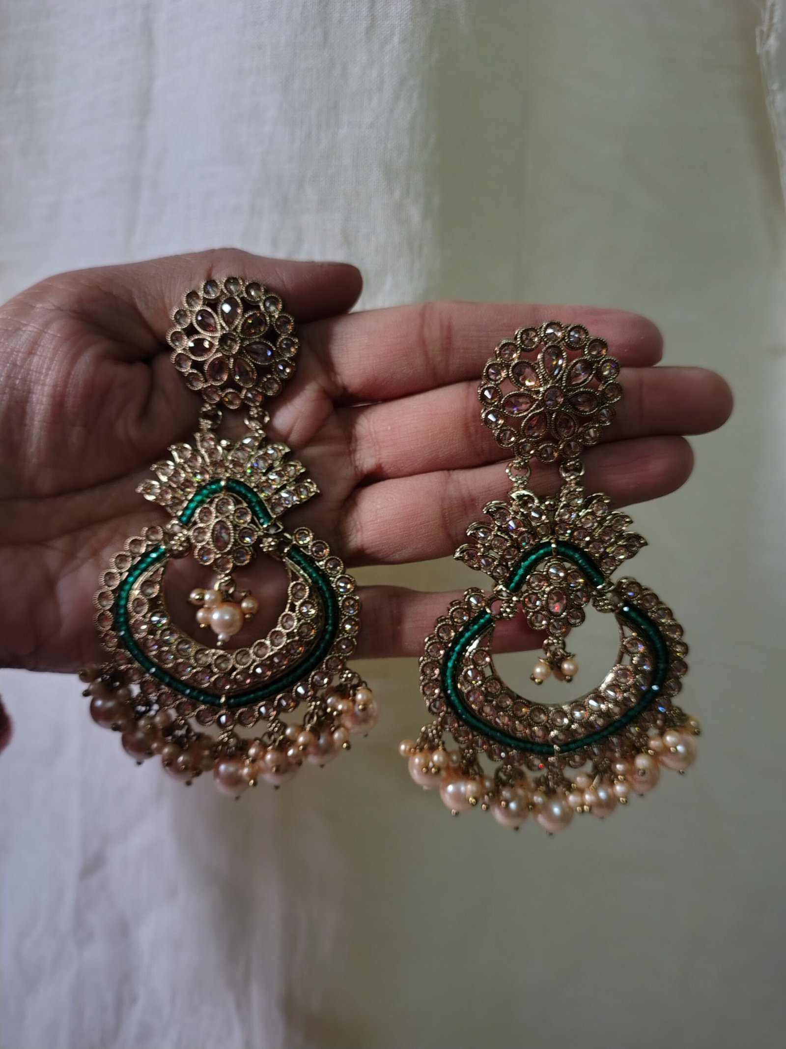 emerald chandbali earrings 1197 emerald chandbali earrings 1197